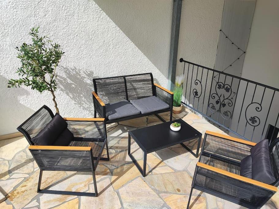 -Stadthaus Ida- Mit Grosser Dachterasse, Am Schlosspark, Luftkurort Kisslegg, Boxspringbetten, Kaffeevollautomat, Smarttv, Familienfreundlich, Grosszuegig, Zentral المظهر الخارجي الصورة