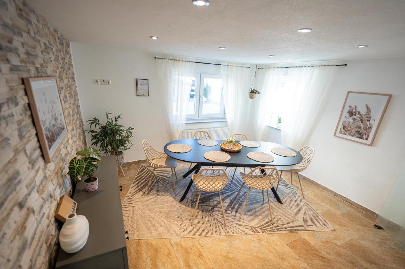 -Stadthaus Ida- Mit Grosser Dachterasse, Am Schlosspark, Luftkurort Kisslegg, Boxspringbetten, Kaffeevollautomat, Smarttv, Familienfreundlich, Grosszuegig, Zentral المظهر الخارجي الصورة